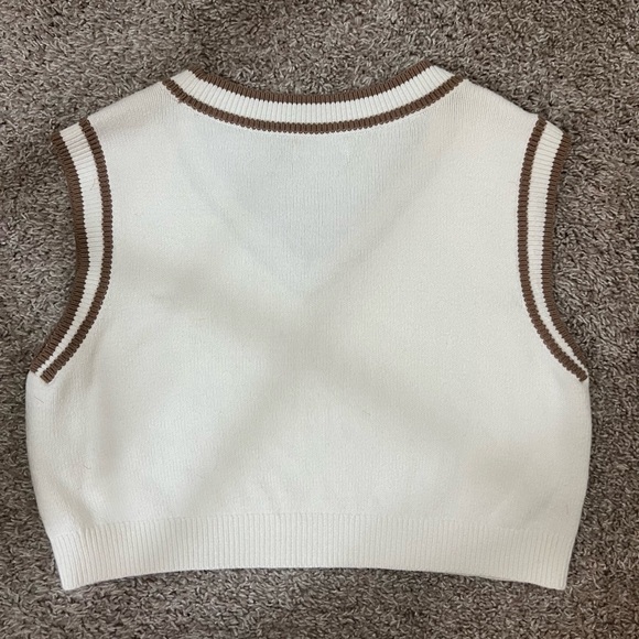 Hollister Top - Picture 2 of 2